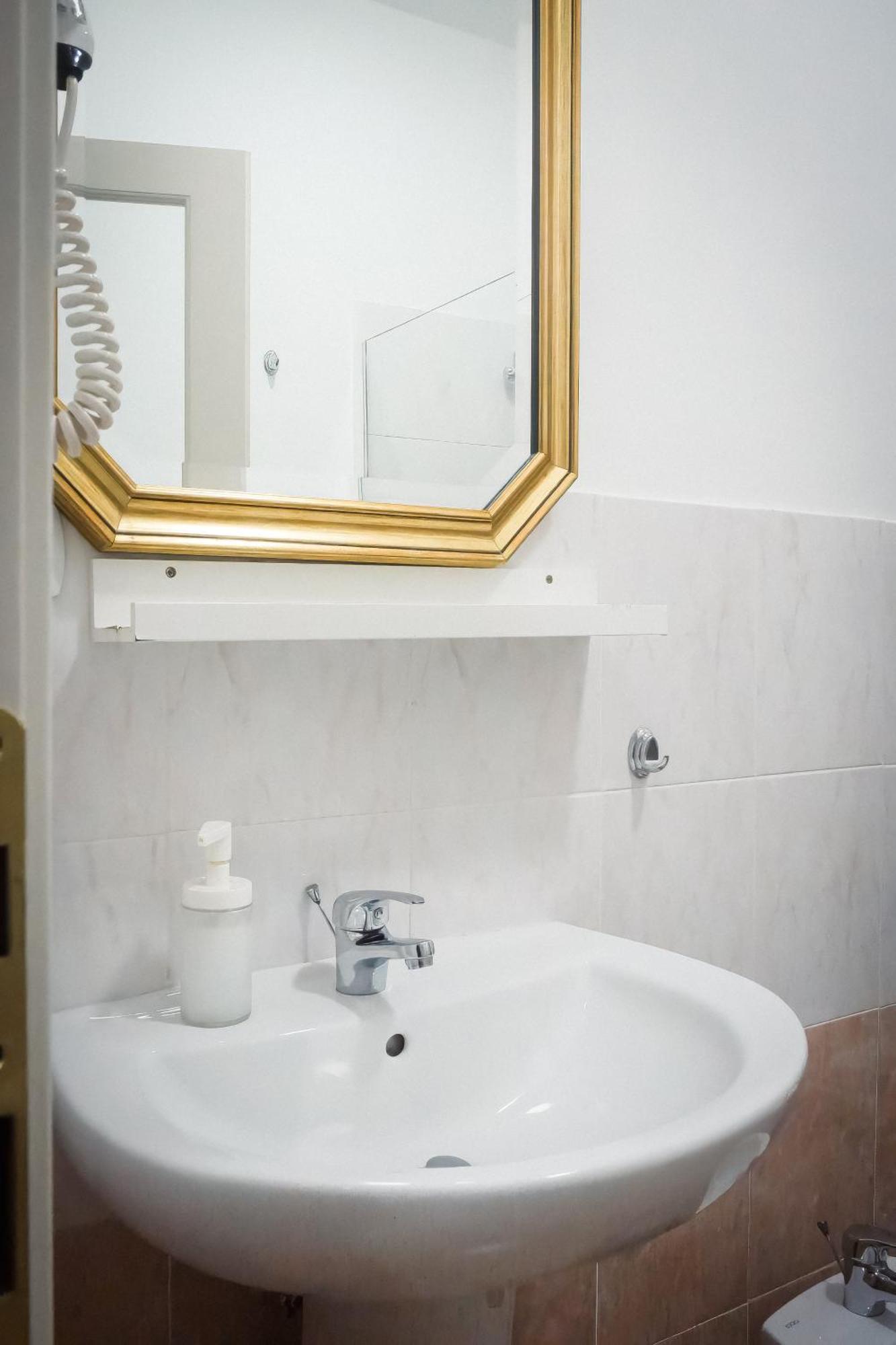 La Boheme Smart Hotel Турин Экстерьер фото
